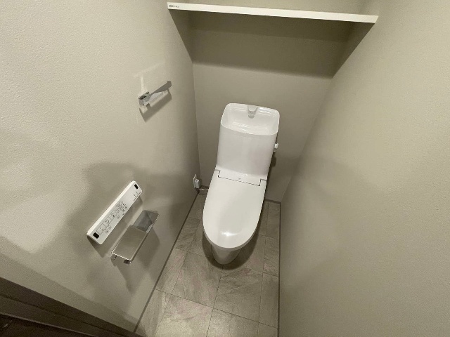 トイレ　※同物件別号室の参考写真です。
