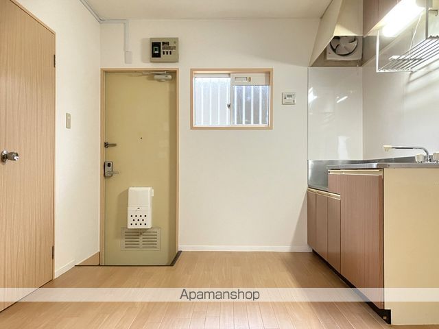 ひばり野ハイツの玄関写真