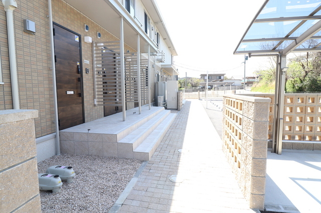 エントランス　※現状優先です。