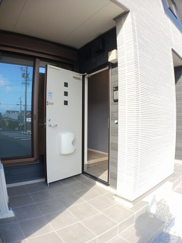 玄関　きれいな玄関です