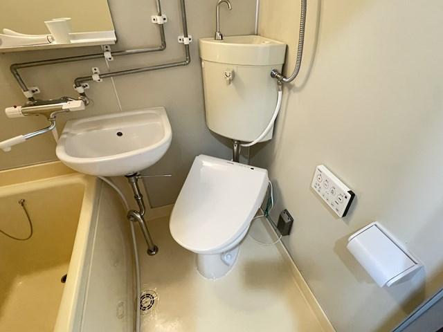 トイレ　トイレ