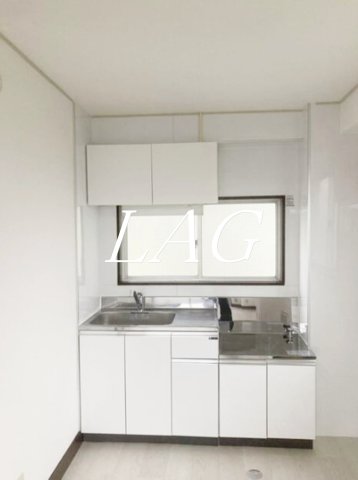 キッチン　キッチンです。