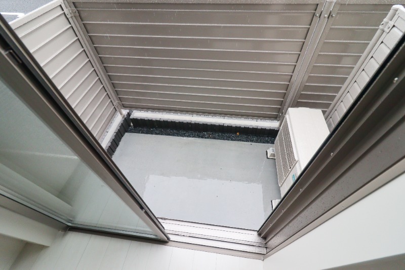 バルコニー　図面と現状に相違がある場合には現状を優先