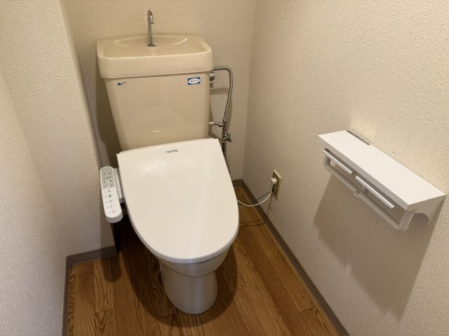 ECLARGE B棟のトイレ写真