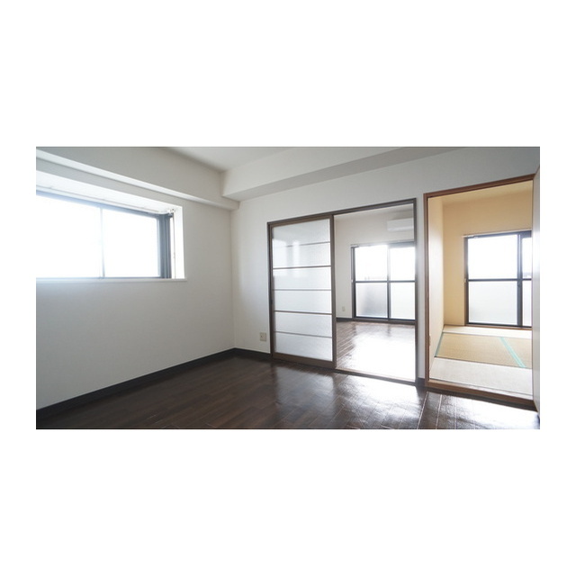 居室・リビング　リビング（同型タイプ、現況優先）