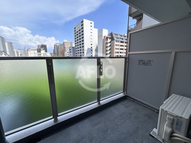 バルコニー　セレニテ江坂ミラク　バルコニー