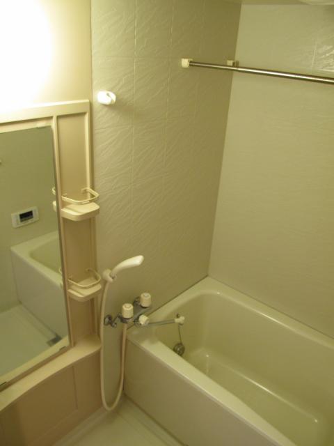 バス・シャワールーム　同タイプ