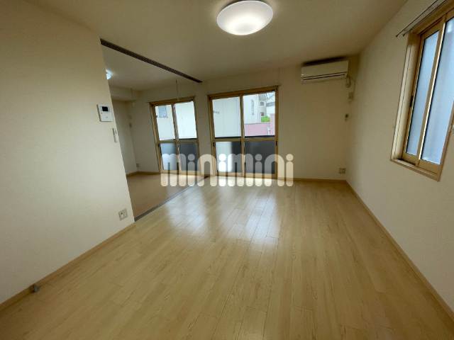 居室・リビング　※別号室流用