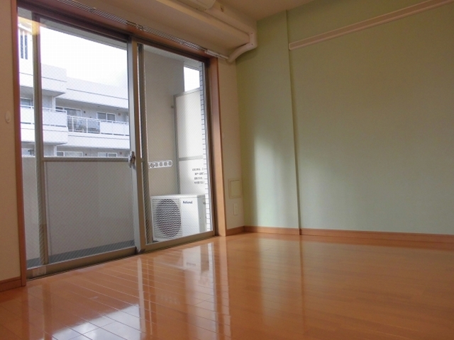 居室・リビング　洋室６．１帖