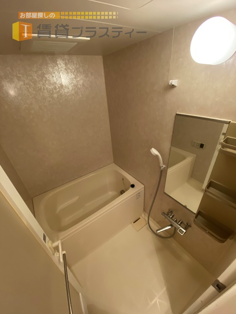 バス・シャワールーム　一日の疲れを癒してくれる大事な場所。