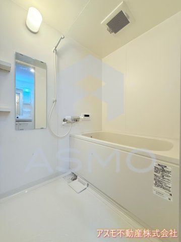 バス・シャワールーム　同マンション参考写真
