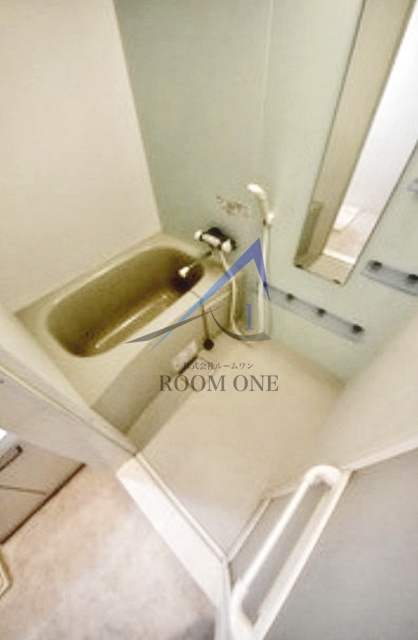 バス・シャワールーム　お風呂です。