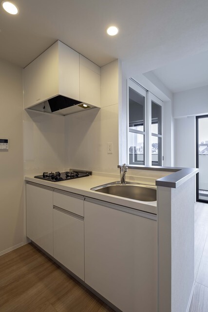 キッチン　※写真は同タイプ住戸です。