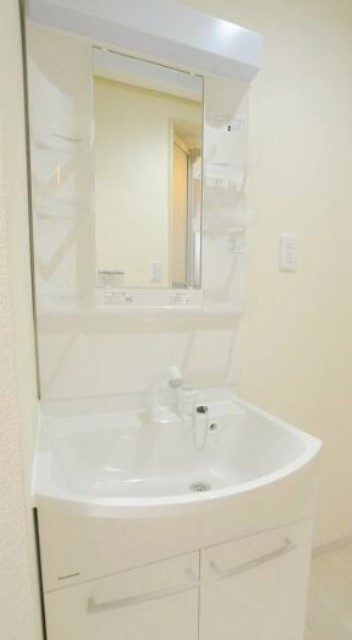 洗面設備　別部屋同仕様タイプ