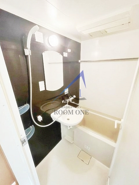 バス・シャワールーム　お風呂です。