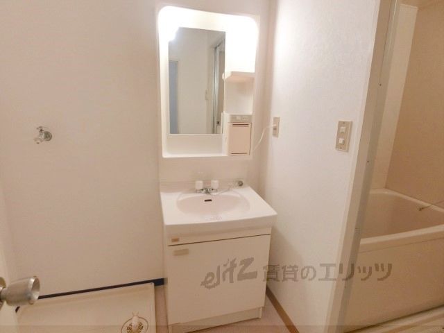 洗面設備　洗面所