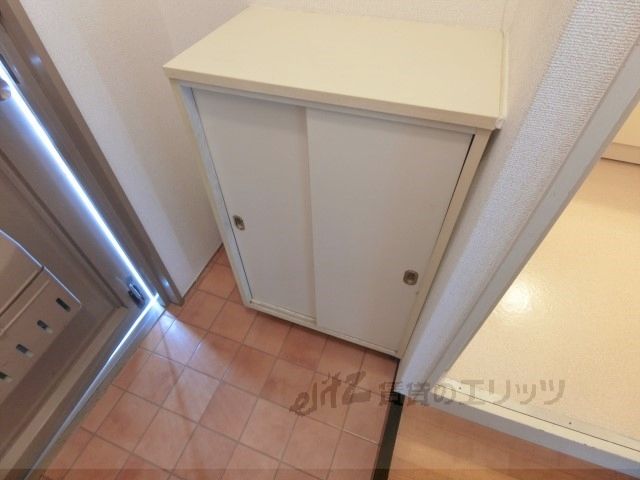 その他設備　下駄箱