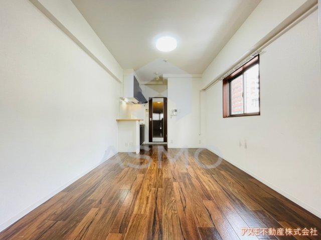 居室・リビング　同マンション別部屋　参考写真