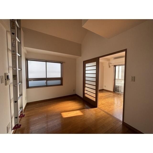 居室・リビング　※別部屋参考写真