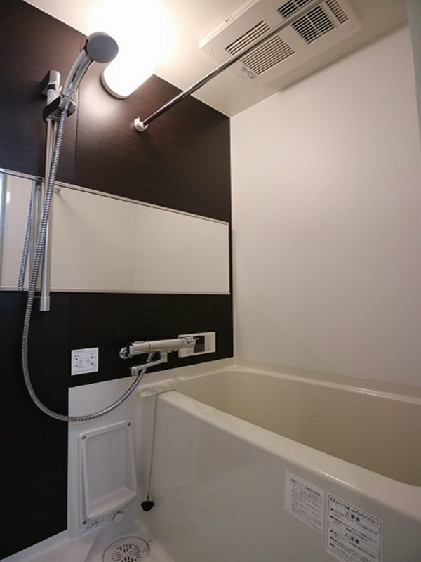 バス・シャワールーム　バスルームです。※別号室の参考写真になります。