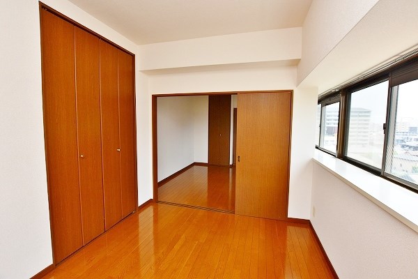 居室・リビング　★洋室6帖★