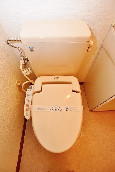 トイレ　★温水洗浄便座トイレ★