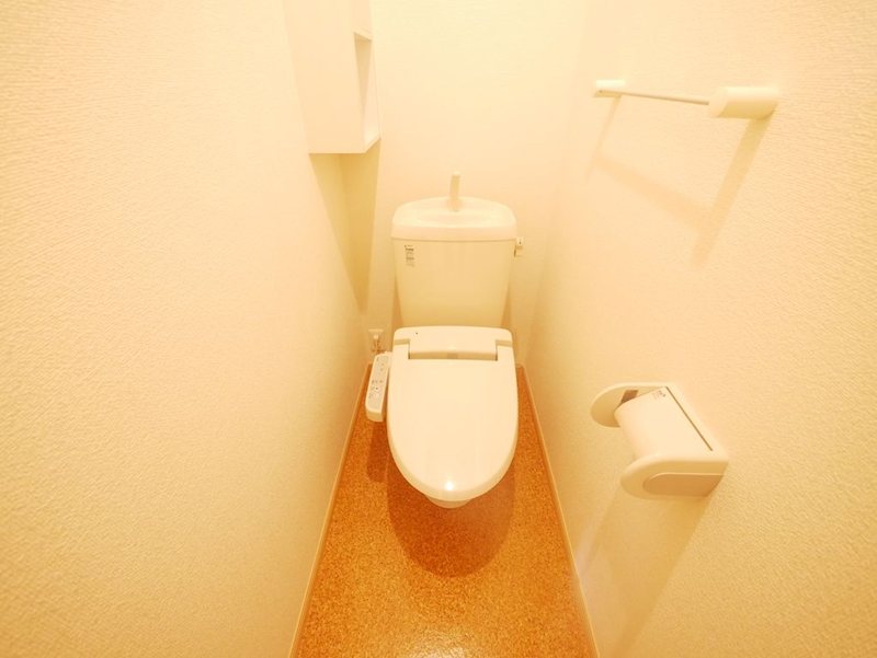 トイレ　ウォシュレット