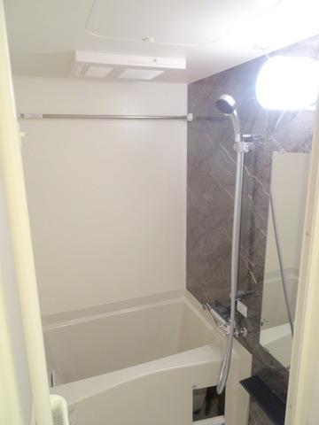 バス・シャワールーム　★ゆったり浸かれます★