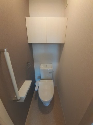 トイレ　トイレもきれいです