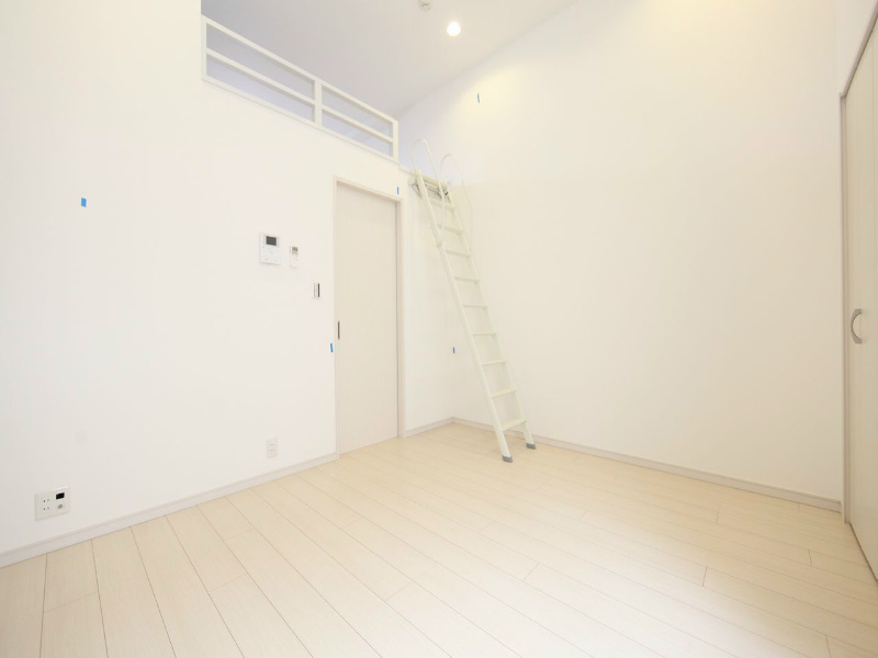 その他　洋室6.3帖　ロフト5.7帖（収納にも寝室にも使えます）