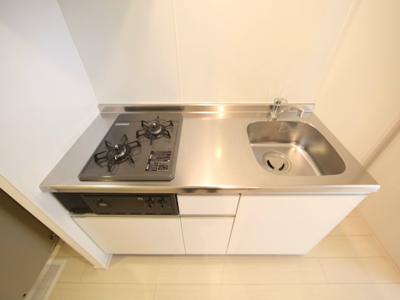 キッチン　システムキッチン（ガス2口コンロ付）