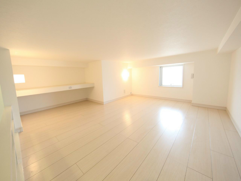 その他部屋・スペース　ロフト5.7帖（収納としても寝室としても使えます）