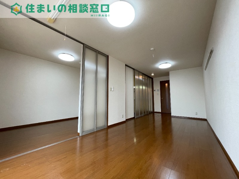 居室・リビング　同型