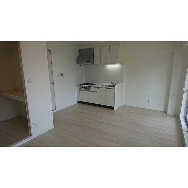 居室・リビング　泰平第1ビル　リビング