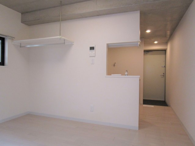 居室・リビング　落ち着いた綺麗なお部屋です♪