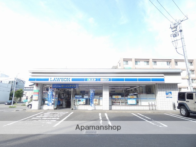 コンビニ　ローソン（コンビニ）まで617m