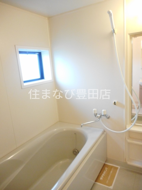 バス・シャワールーム　同型タイプ