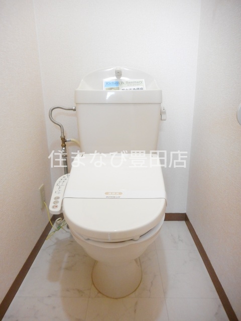 トイレ　同型タイプ