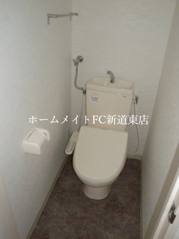 トイレ　トイレ