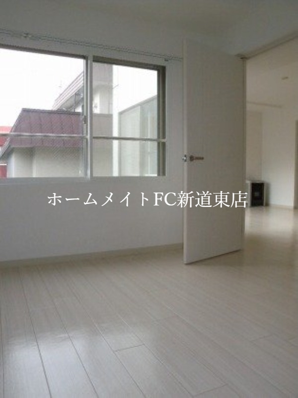 その他部屋・スペース　寝室