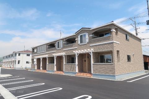 建物外観　外観写真（昼）