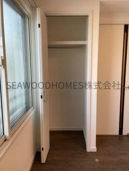 収納　収納は段構造でデッドスペースを作りません。