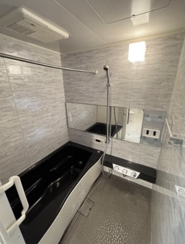 バス・シャワールーム　日々の暮らしに欠かせないお風呂です