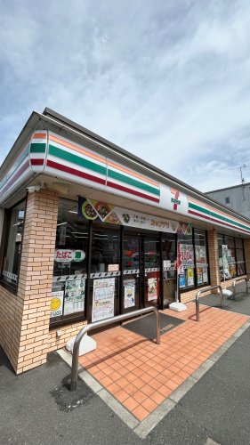 コンビニ　セブンイレブン 八潮大瀬北店（コンビニ）まで773m