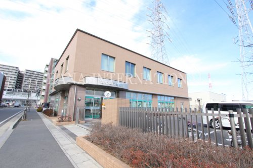 銀行　城北信用金庫南八潮支店（銀行）まで627m