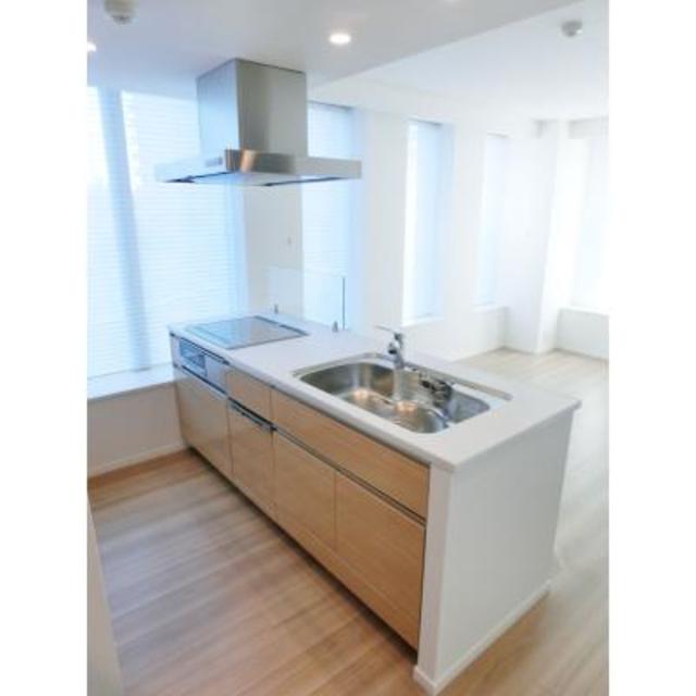 キッチン　※写真は同タイプ住戸です。