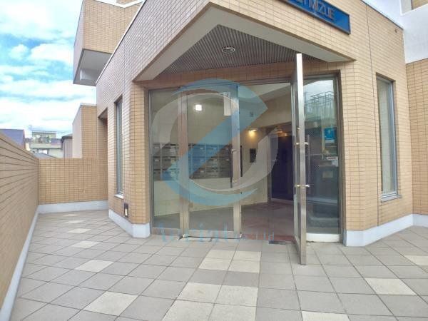 エントランス　エントランス