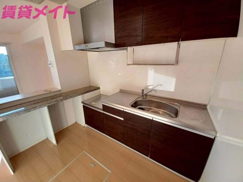 キッチン　同型参考写真