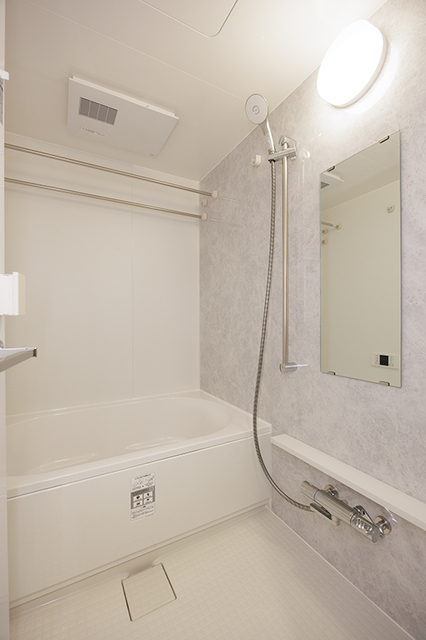 バス・シャワールーム