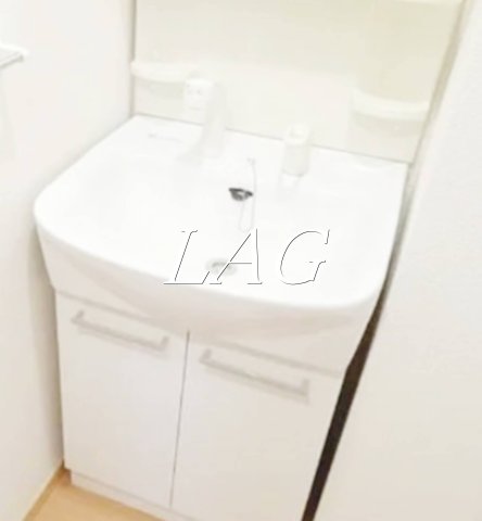 洗面設備　洗面台です。